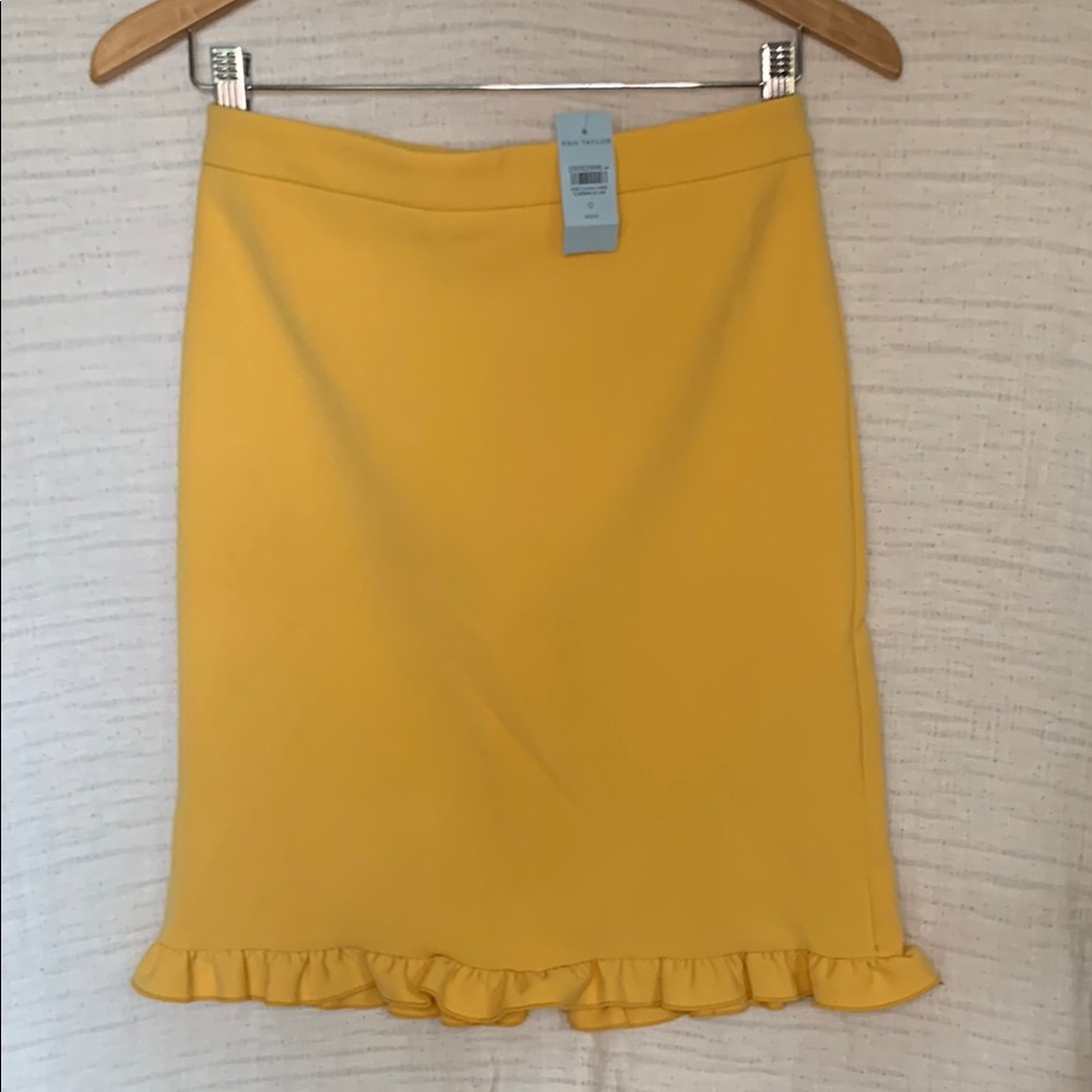Ann Taylor Golden Yellow Ruffled Pencil Skirt Knee-Length Casual